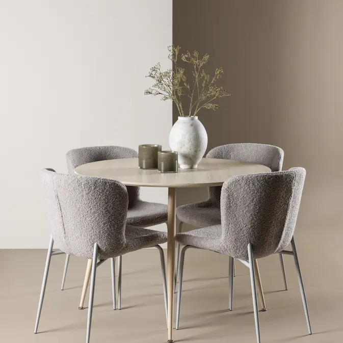 Spisegruppe Venture Home Plaza Ø100 med 4 stk Modesto Stoler