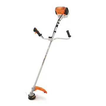 Ryddesag STIHL FS 131 inkl Sele og Tre Skjæreutstyr