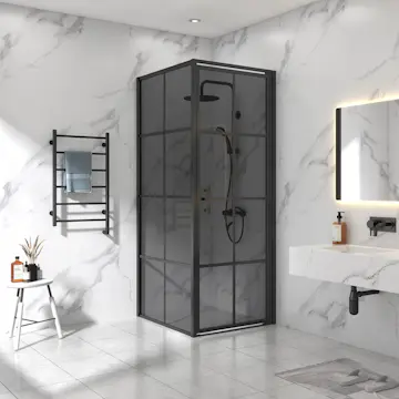 Dusjhjørne Lyfco med Sotet Glass og Sprosser Rett Dør og Fast Vegg