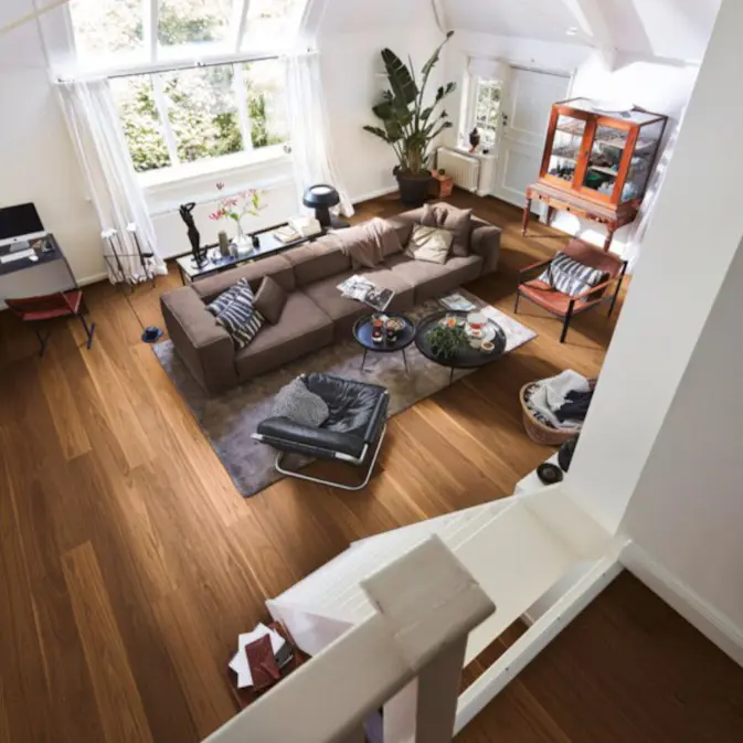 Parkettgolv MeisterParquet. longlife PD 400 American walnut lively 09009