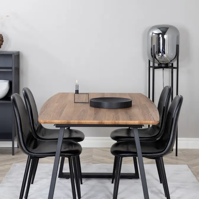 Spisegruppe Venture Home Ina med 4 Pobbie Stoler Kunstlær Sort