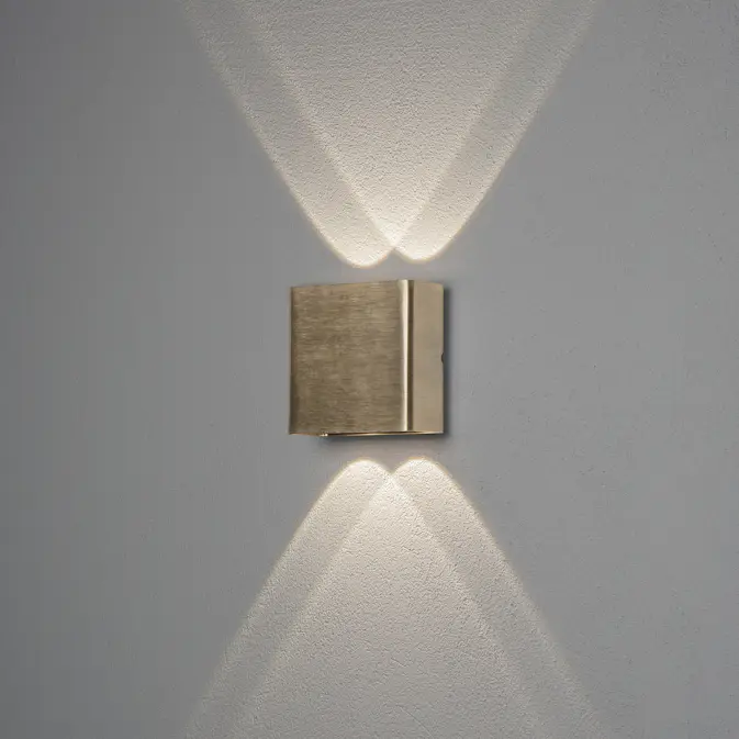 Vegglampe Gnosjö Konstsmide Cheri Messing
