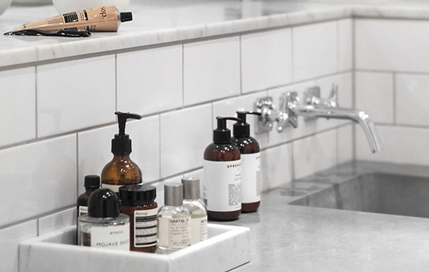 Badrumsinspiration - Kakel med grå fog