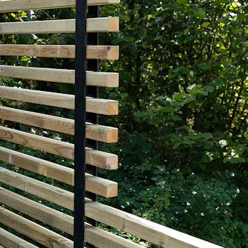 Gjerdestolpe Skotte Garden Arkad Lang