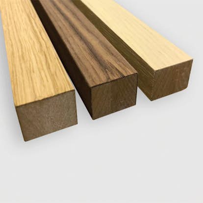 Avslutningslist Wood on wall Akustikpanel Ek Gråbrunlackad