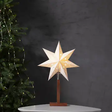Adventstjerne på Fot Star Trading Karo