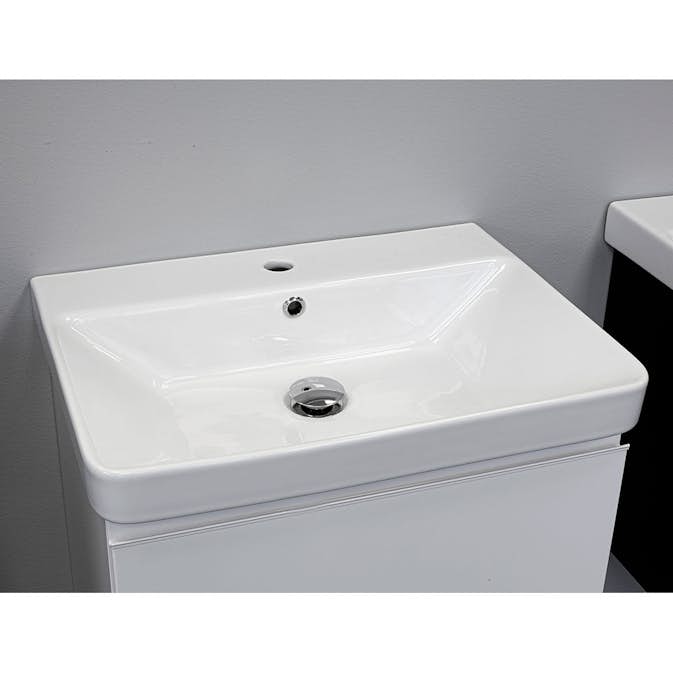 Servant Arrow Victoria 600