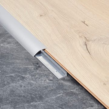 Nivålist BerryAlloc Aluminium Sølv 2m H7-12,3 mm