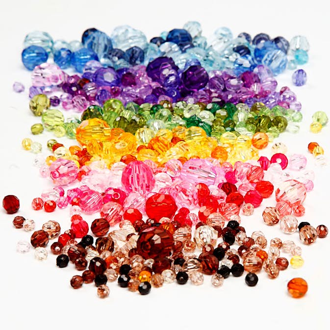 Plastperler Creativ Company Harmoni Facettperlemix Ass Farger D4-12 mm Hullstr 1-2,5 mm 7x250 g/1 Pk