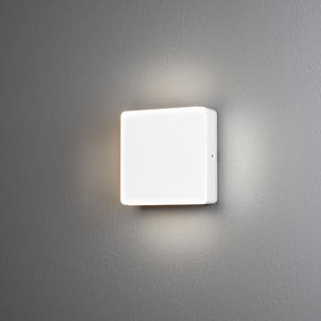 Vegglampe Gnosjö Konstsmide Cesena 10W High Power LED med Skumringsrele