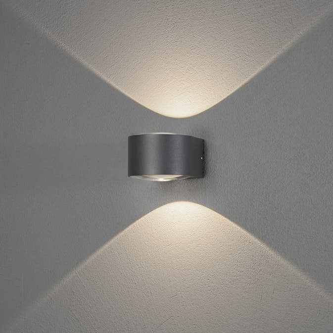 Vegglampe Gnosjö Konstsmide Gela Opp/Ned