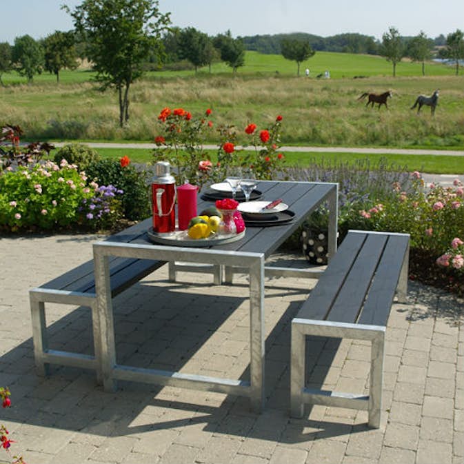 Benkesett PLUS Svart