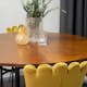 Spisegruppe Venture Home Copenhagen med 4 Limhamn Light Gull Stoler