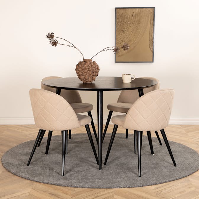Spisegruppe Venture Home Dipp Ø115 cm med 4 Velvet Stitches Stoler
