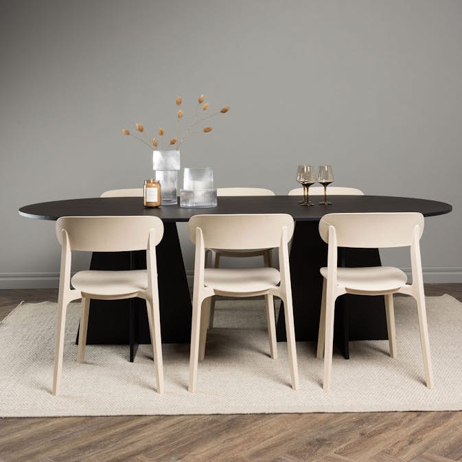 Spisegruppe Venture Home Bootcut Oval med 6 stk Åstol