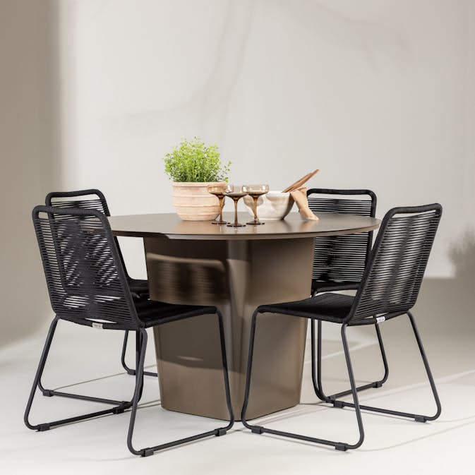 Hagegruppe Venture Home Santa Fe med 4 Lindos Stoler