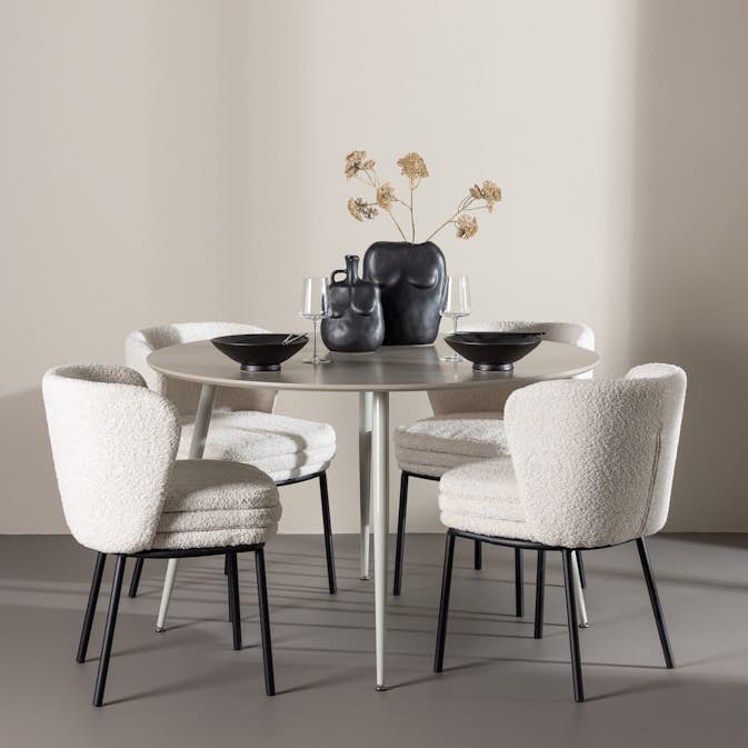 Spisegruppe Venture Home Plaza Ø120 med 4 stk Agnes Stoler