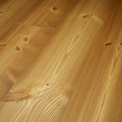 Massivt Trägolv DalaFloda HardPine Economy Amber