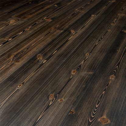 Massivt Trägolv DalaFloda HardPine Economy Onyx