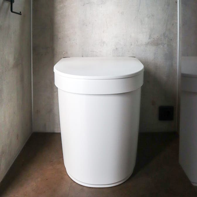 Fritidstoalett Separett Tiny® urinseparerende toalett med urinledning