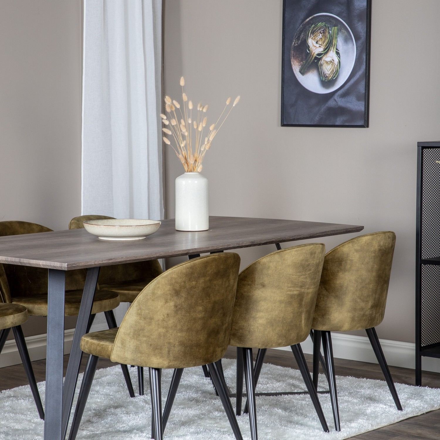 Spisegruppe Venture Home Madde med 6 Valentina Stoler Fløyel