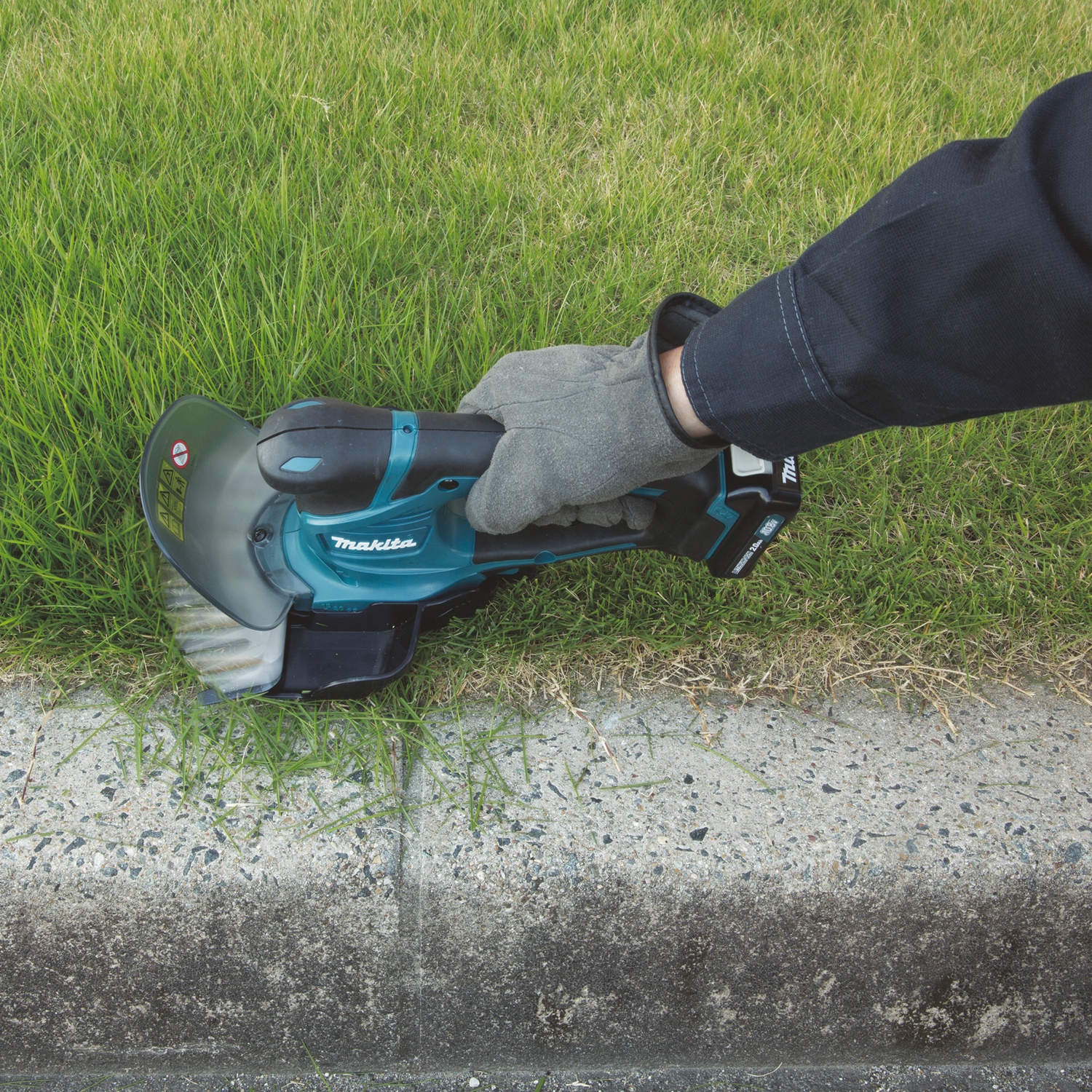 Trimmer Makita 12V UM600DZX Uten Batteri og Lader