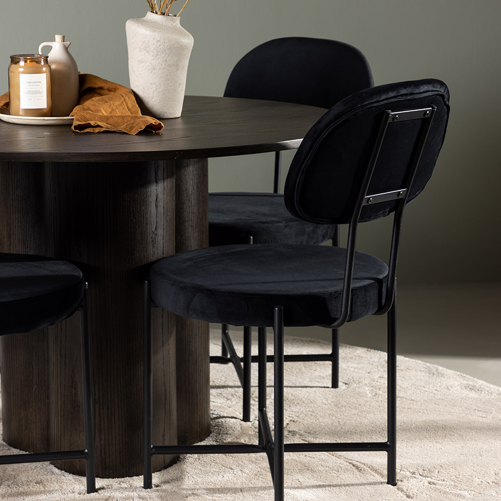 Spisegruppe Venture Home Olivia Ø110 cm med 4 stk Stella Stoler