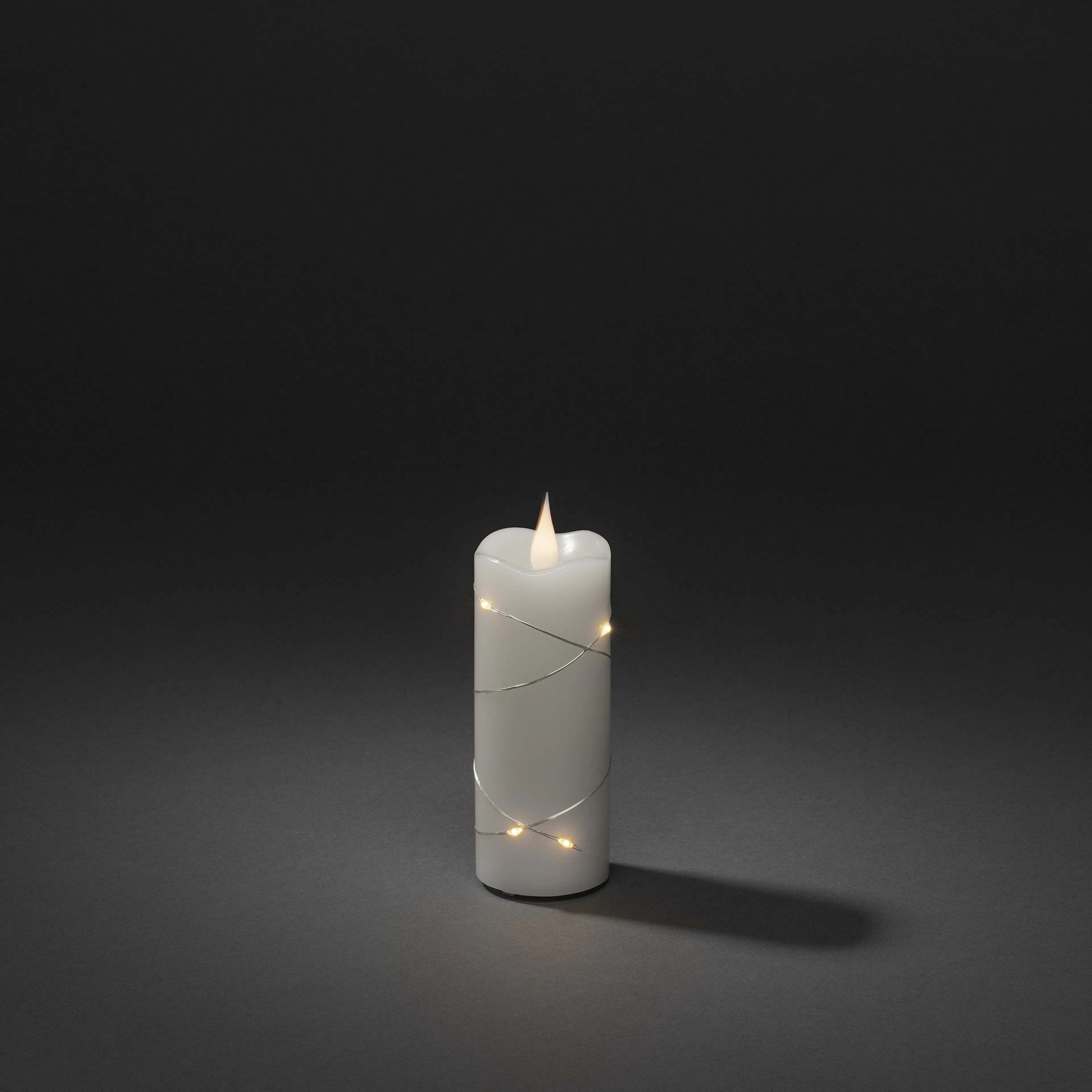 Vokslys Gnosjö Konstsmide Micro-LED 1824-26 2xAA