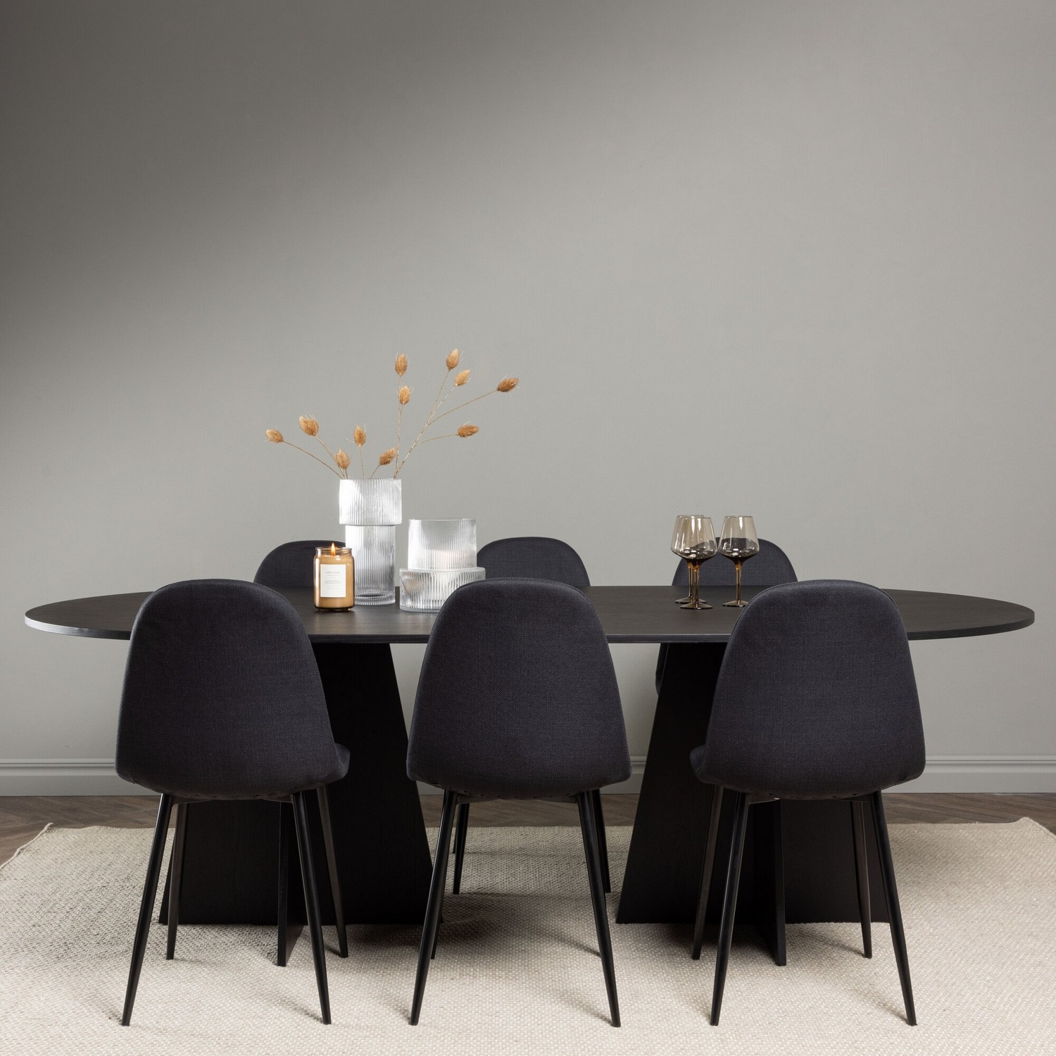 Spisegruppe Venture Home Bootcut Oval med 6 Polar Stoler