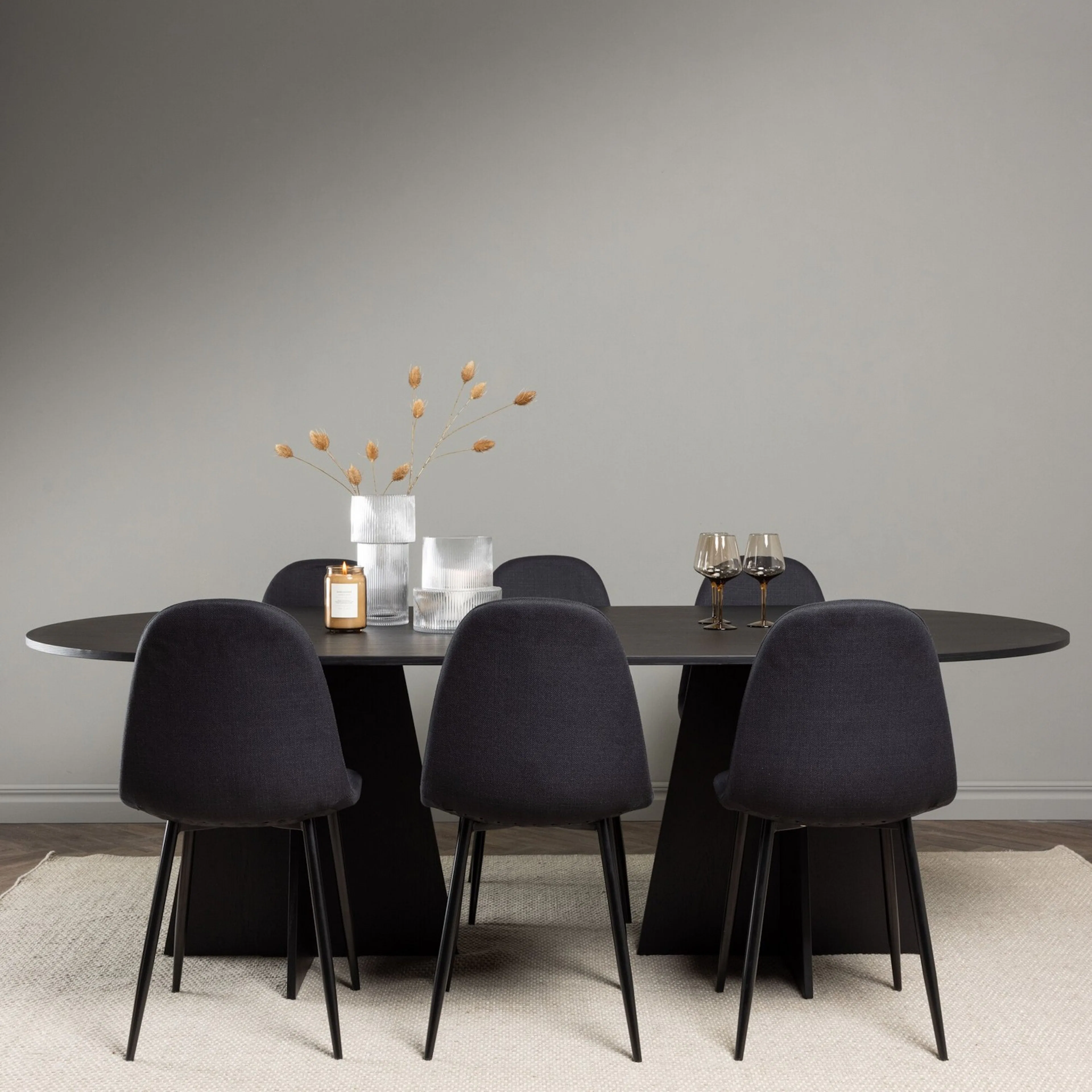Spisegruppe Venture Home Bootcut Oval med 6 Polar Stoler