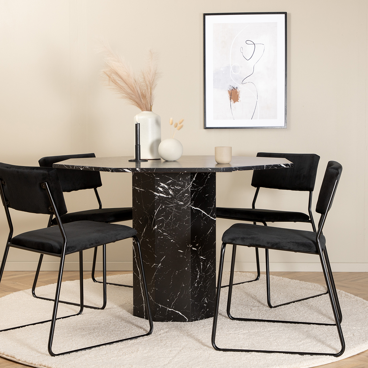Spisegruppe Venture Home Monte Carlo Spisebord og Kungshamn Spisestol