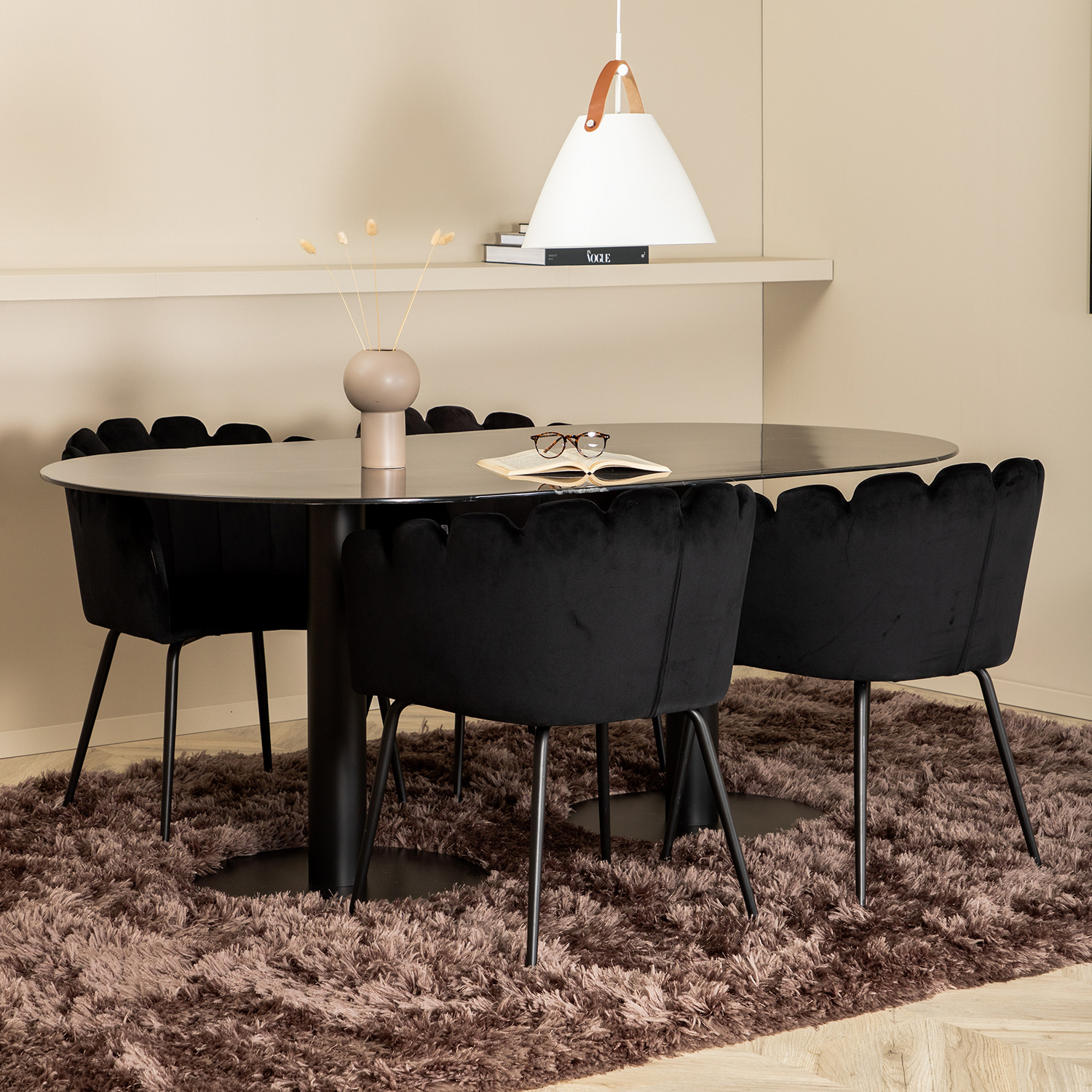 Spisegruppe Venture Home Oslo med 4 Limhamn Stoler