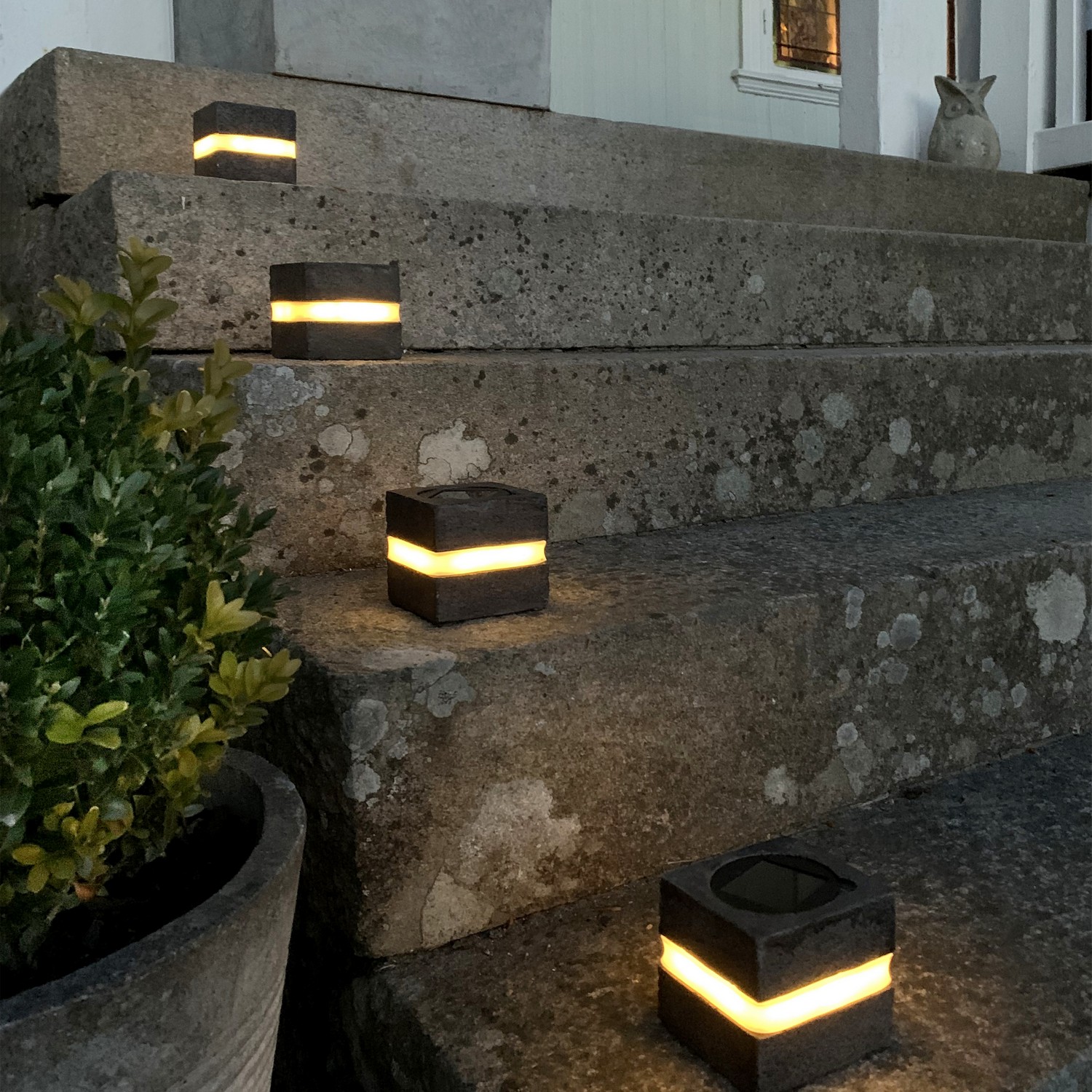 Solcelledekorasjon Star Trading Stone Cube 8 cm MørkeGrønn