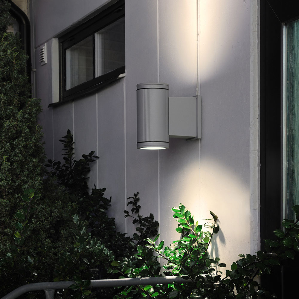 Vegglampe Gnosjö Konstsmide Siracusa Opp/ned G12 Inkl. Lampe Grå
