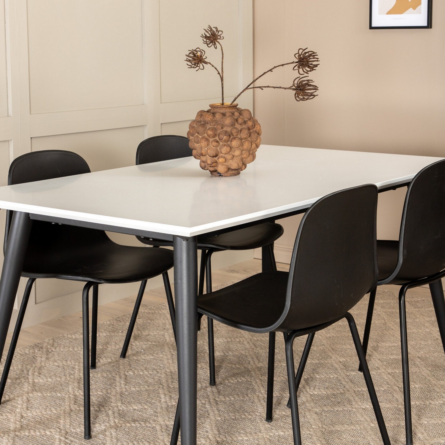 Spisegruppe Venture Home Jolie med 4 Ardi Stoler