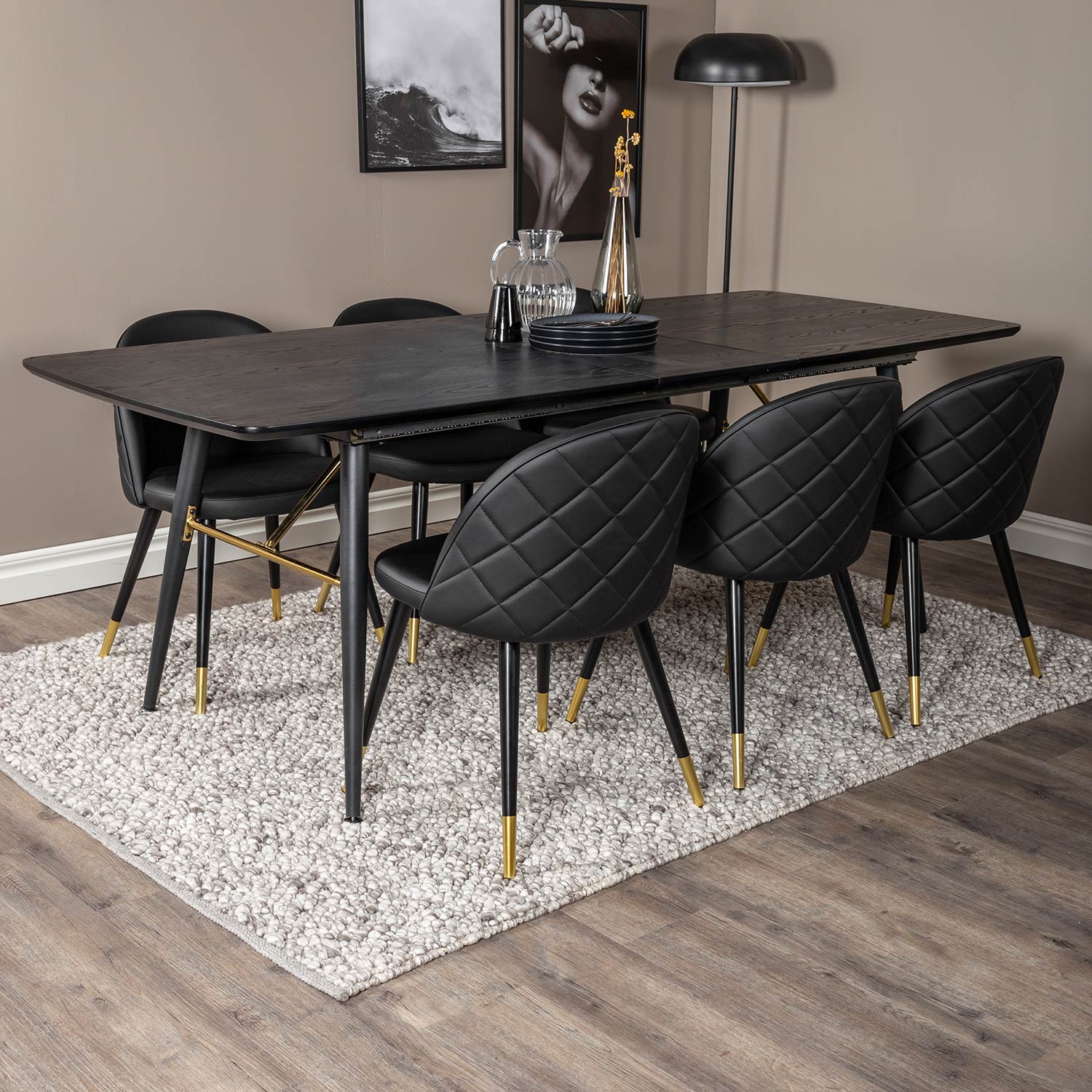 Spisegruppe Venture Home Gold med 6 Velvet Stoler