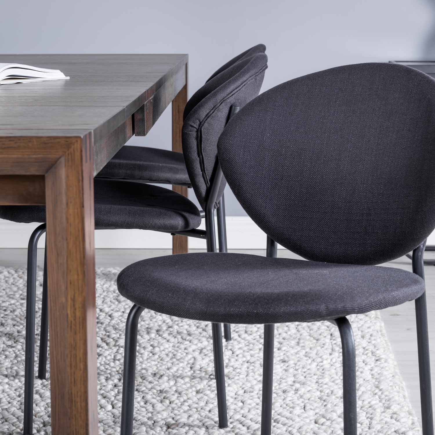 Spisegruppe Venture Home Shy med 6 Valor Spisestoler