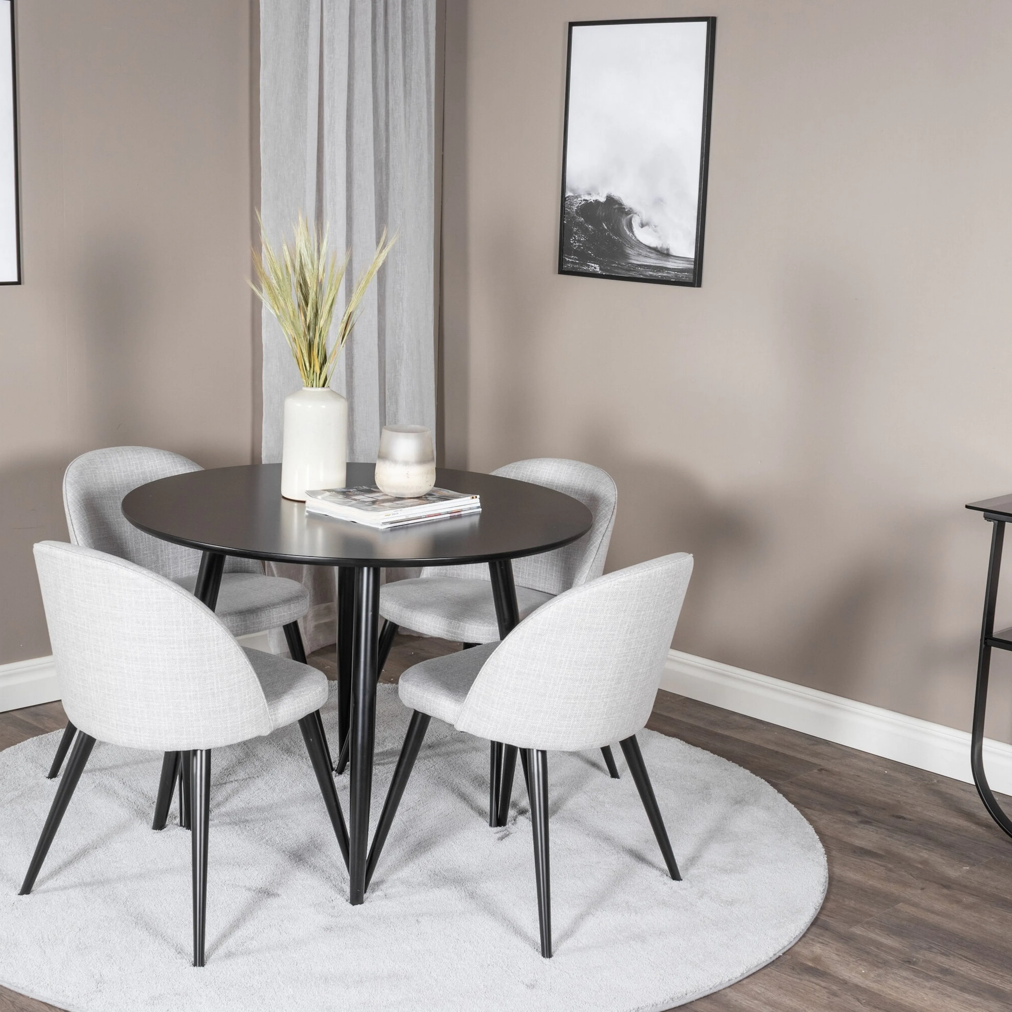 Spisegruppe Venture Home Plaza med 4stk Velvet Stoler