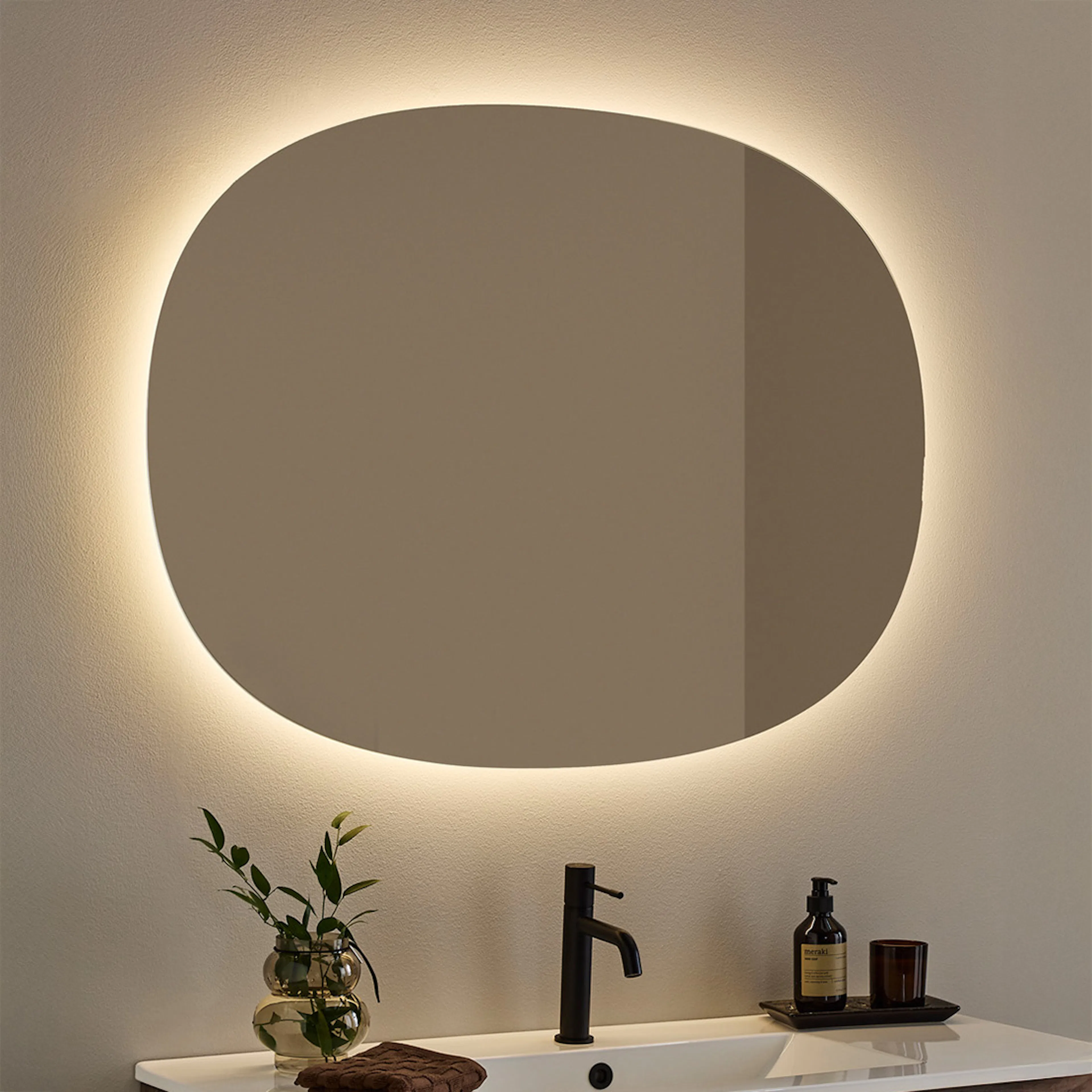 Speil Hafa Ellipse LED 1000x750