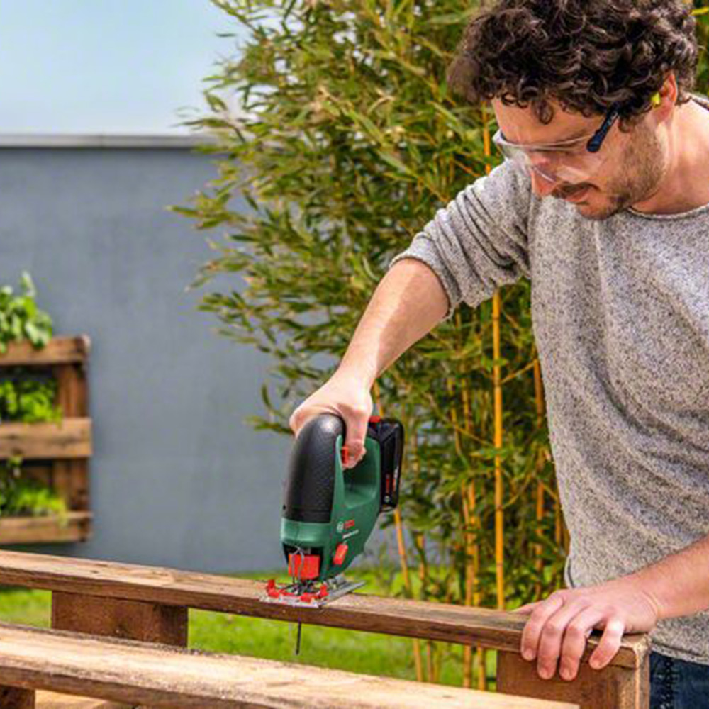 Stikksag Bosch Power Tools UniversalSaw 18V-100