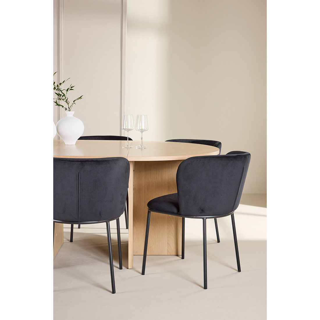 Spisegruppe Venture Home Strada Ø120 cm med 6st Edina Spisestoler