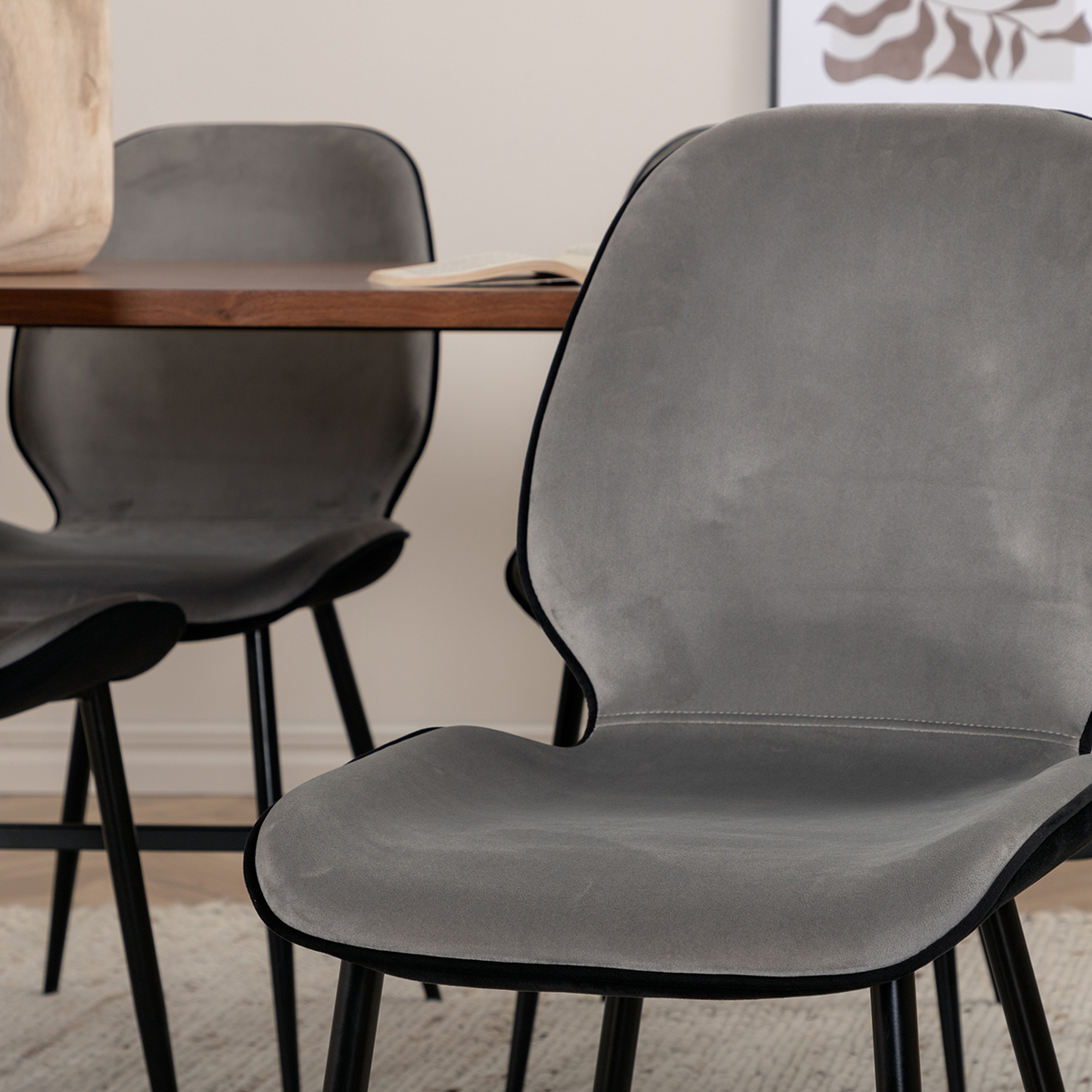 Spisegruppe Venture Home Chicago Spisebord og Elisa Spisestol