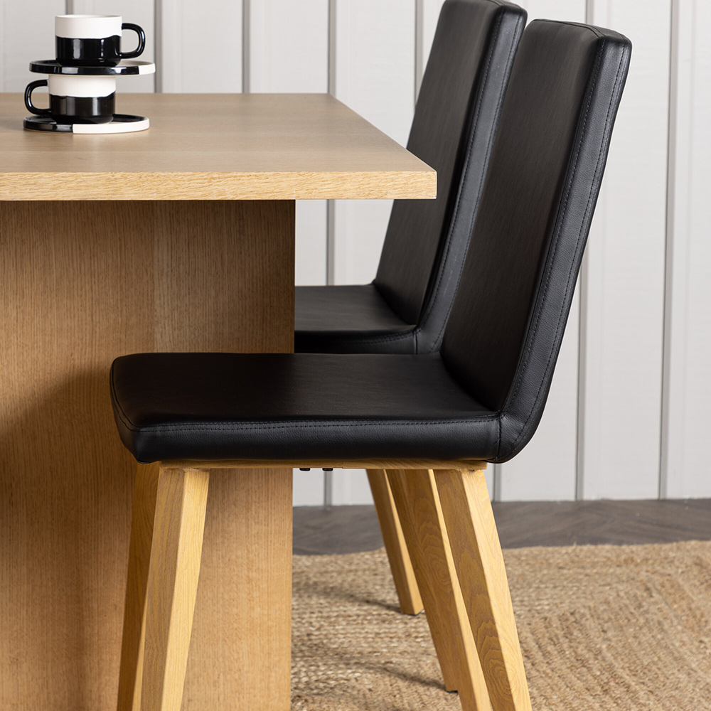 Spisegruppe Venture Home Leo med 4 Today Stoler