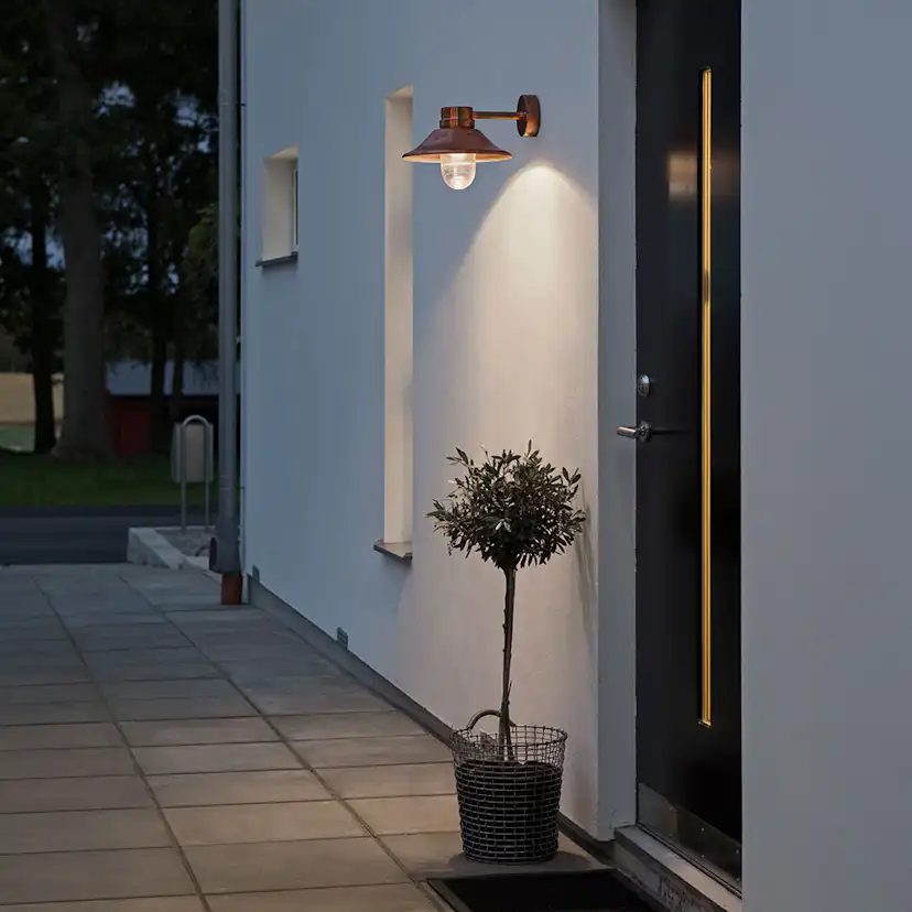 Vegglampe Gnosjö Konstsmide Vega 8W Dimbar LED Stor