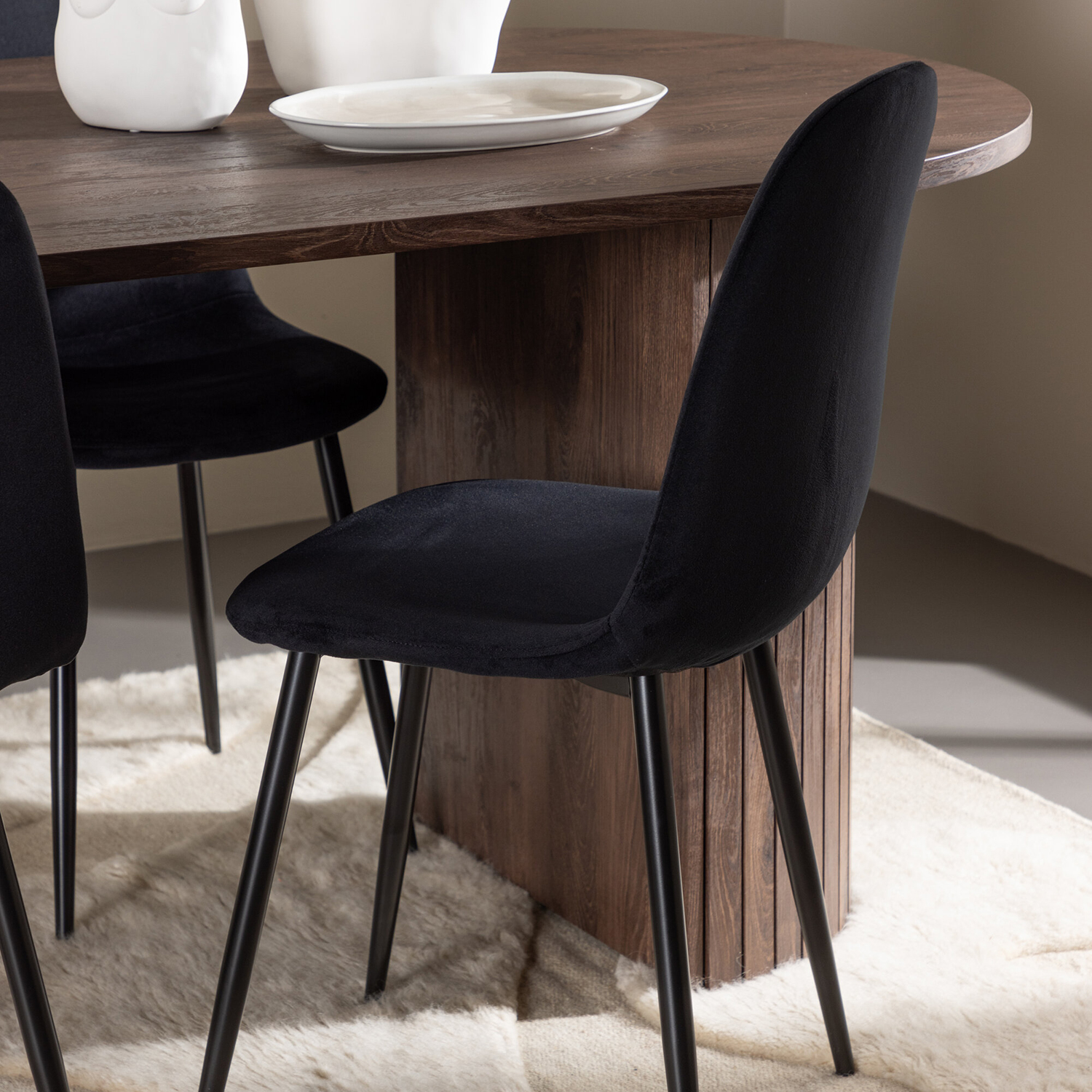 Spisegruppe Venture Home Härön 200 med 4 stk Polar Stoler Fløyel