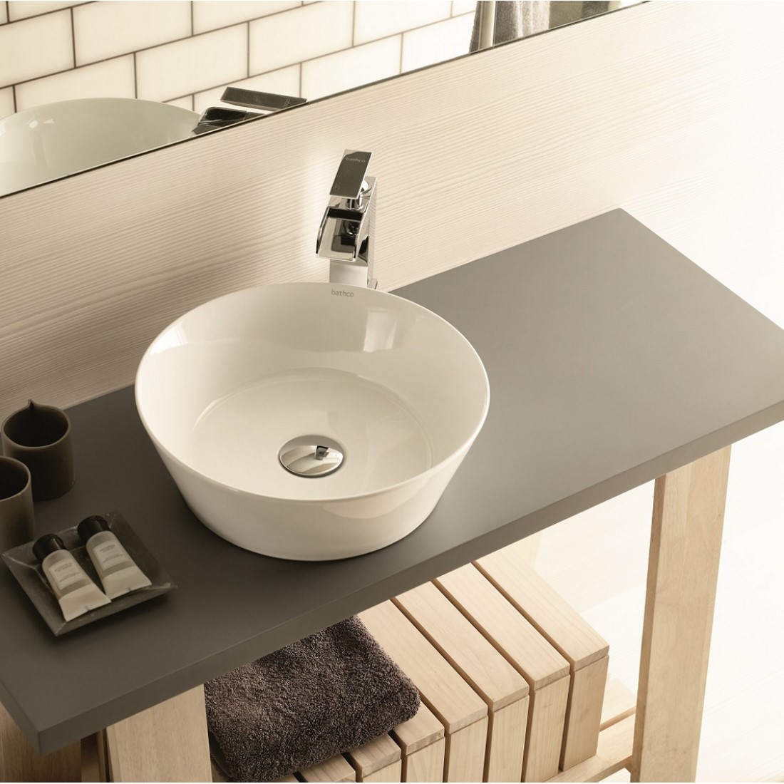 Porselensservant Bathco Volta 35