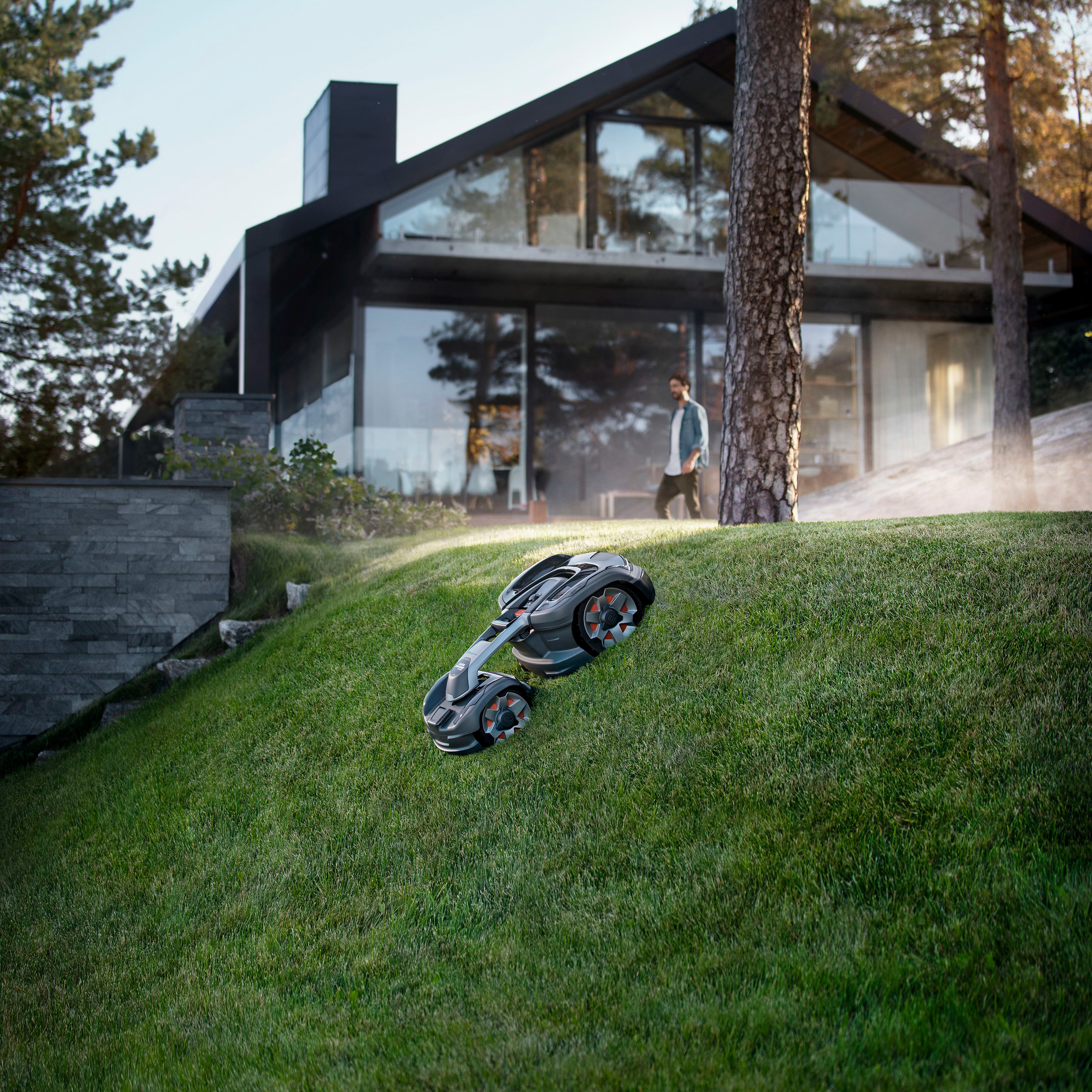 Robotgressklipper Husqvarna Automower® 435X AWD