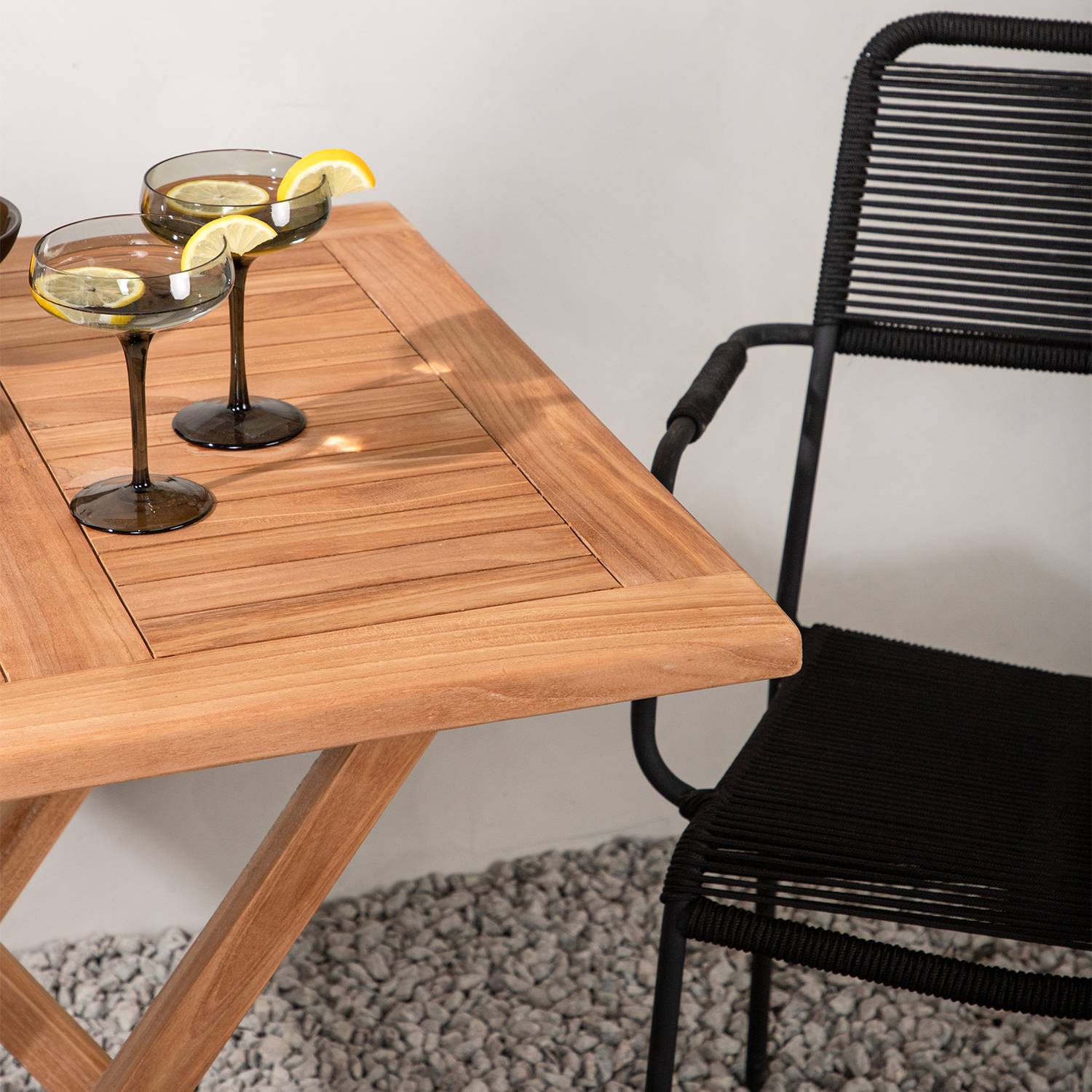 Cafébord Venture Home Kenya Teak 70x70cm
