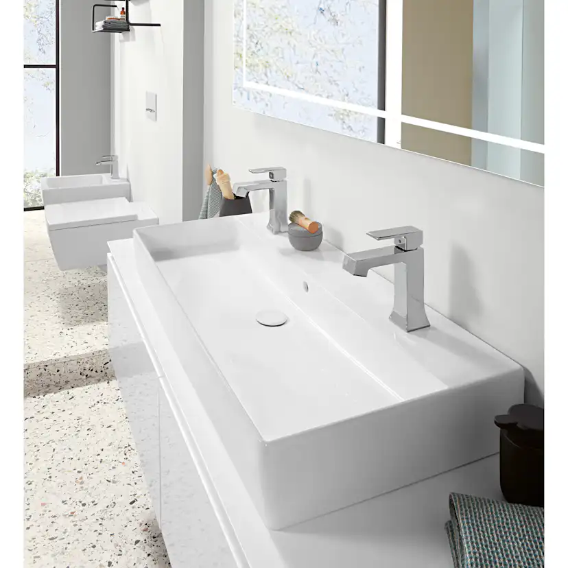 Badrumsspegel Villeroy & Boch Finion med Belysning