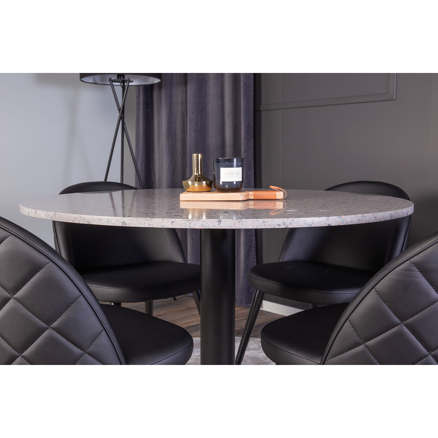 Spisegruppe Venture Home Razzia med 4 Velvet Stoler Skinn